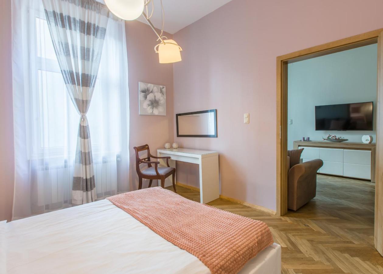 Ar Apartments Cracovia Exterior foto